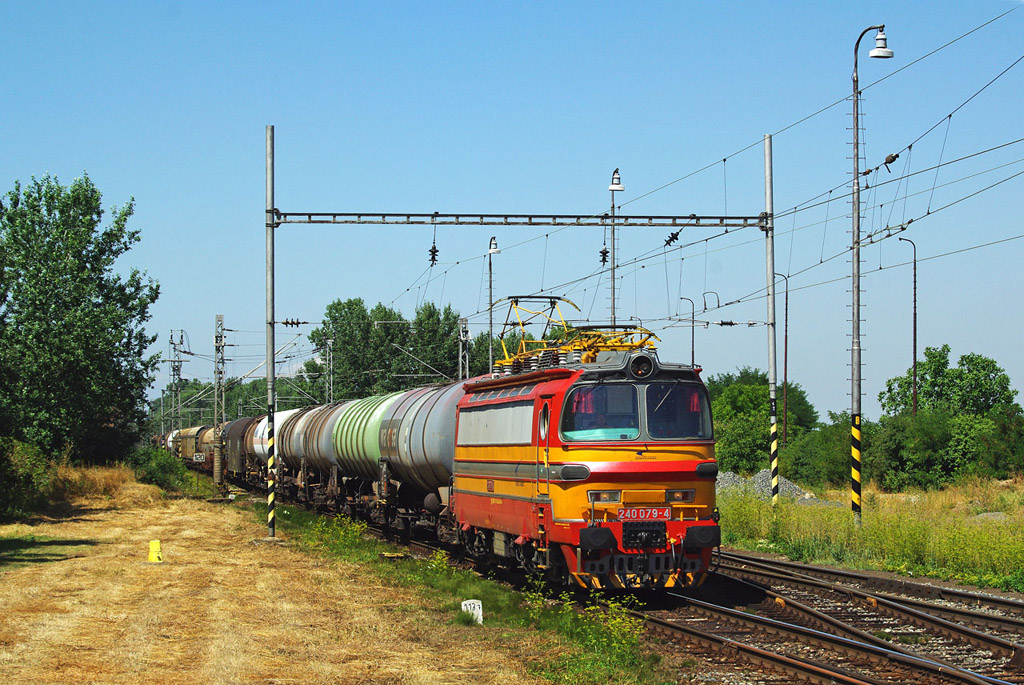 240 079-4